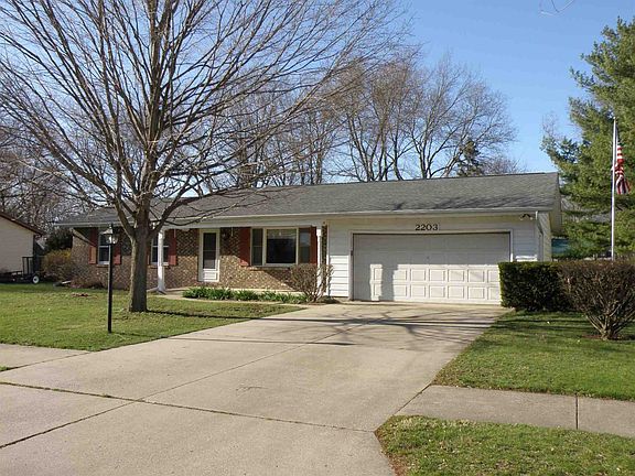 2nd image of 2203 Sheridan Dr