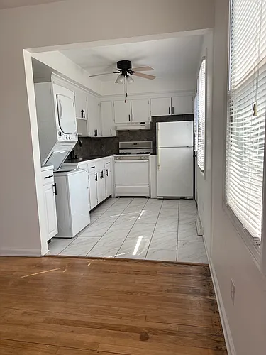 79 Golden Hill St #79A Photo 1