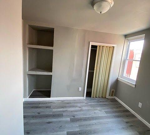 5th image of 2415 N Corlies St