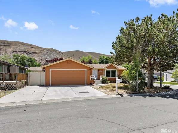 379 Avenue De La Couleurs, Sparks, NV 89434