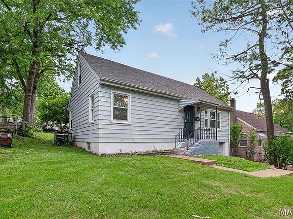 2nd image of 416 Ballman Ave