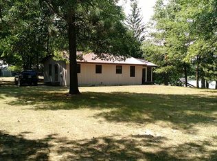 577 S Baldwin Ave, White Cloud, MI 49349