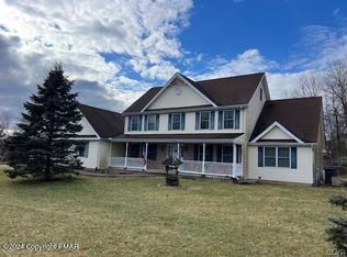 1536 Ann Ln, Effort, PA 18330