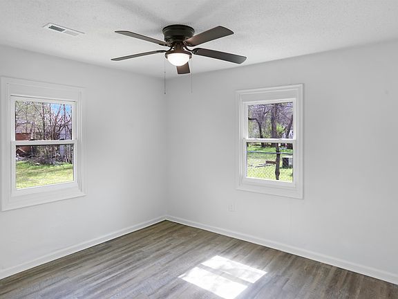 2nd image of 5038 S Meadowview Ave