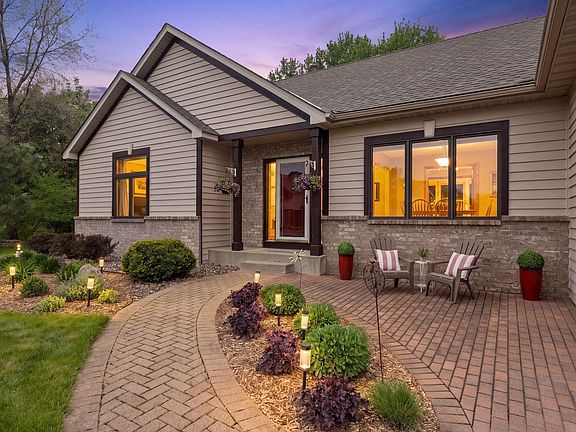 2nd image of 10947 Alexandra Ct