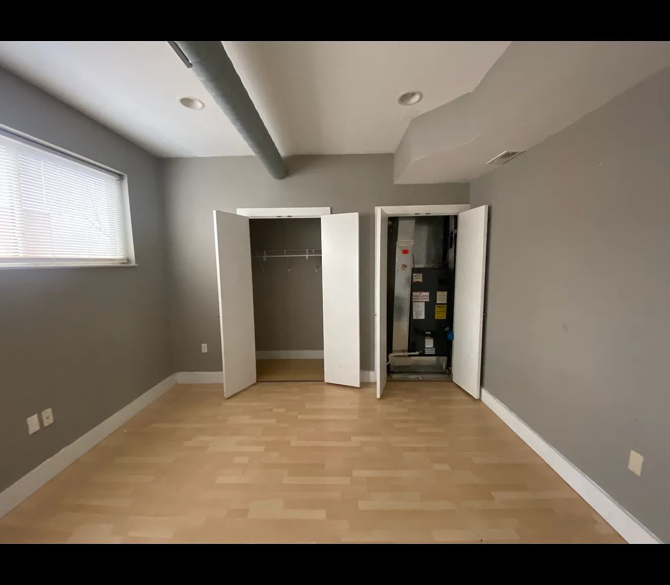 4 bed, 1000 sqft, $1,800 — Photo 1