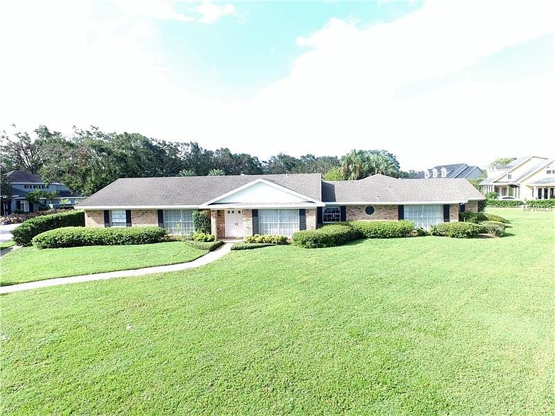 1st image of 825 Lake Catherine Ct
