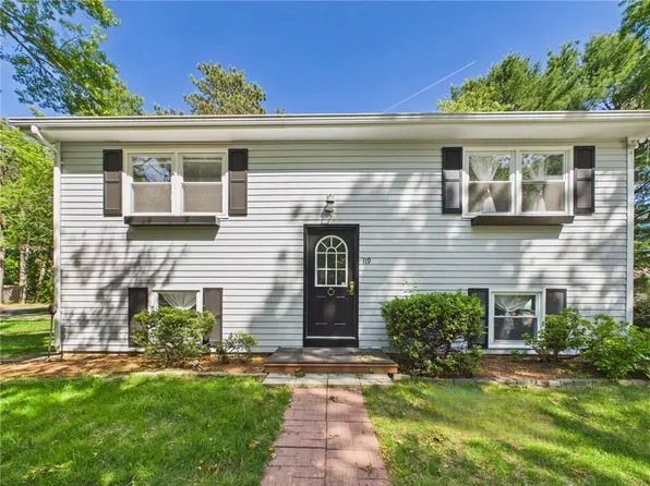 119 Hemlock Rd, South Kingstown, RI 02879