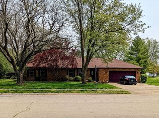 2228 Cloverfield Ln, Springfield, IL 62711