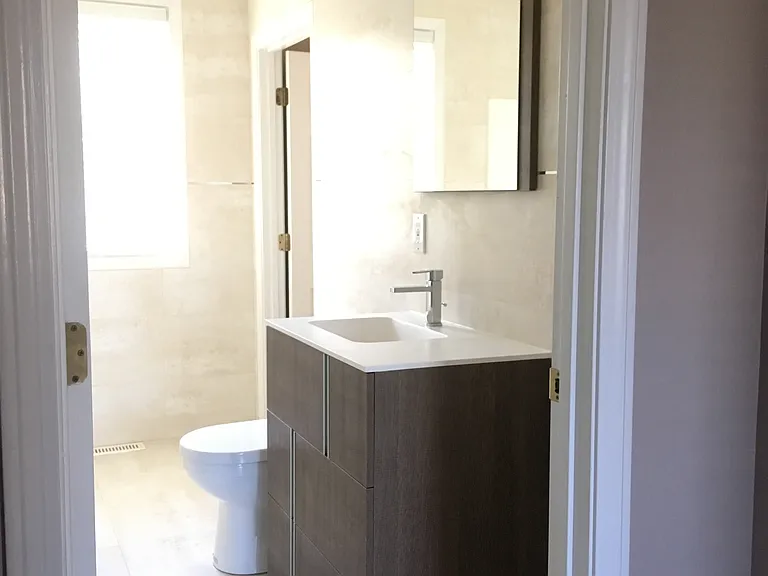 1081 Main St — Photo 8