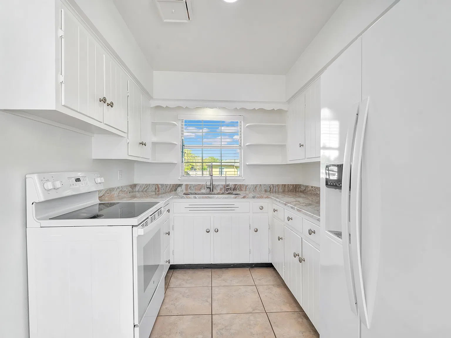 2 bed, 1152 sqft, $2,600 — Photo 4