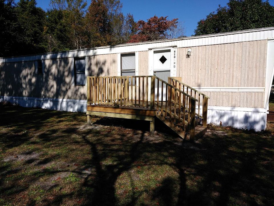 1st image of 9103 Sherwood Dr NE Lot 4