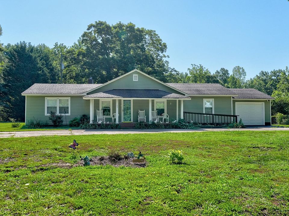 1st image of 554 Green River Rd