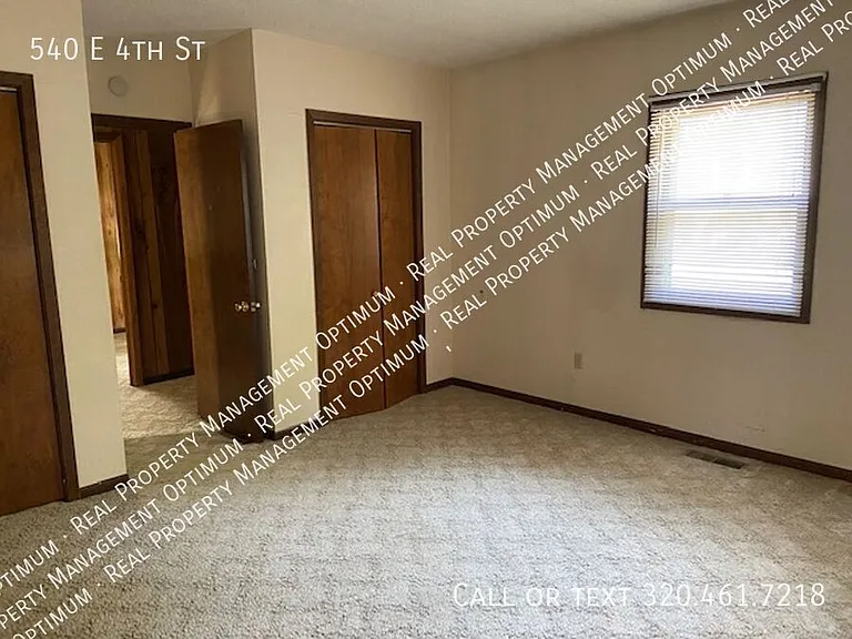 540 E 4th St — Photo 9