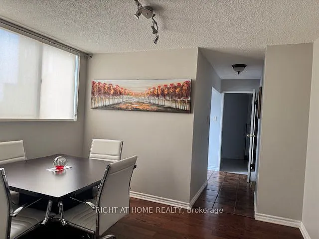 3700 Kaneff Cres #802 — Photo 5