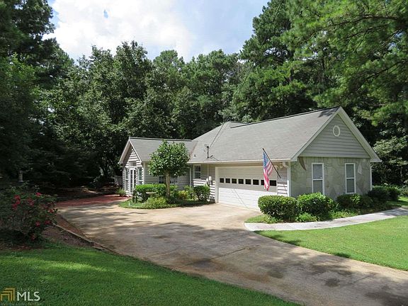 4th image of 50 Lindsey Ln
