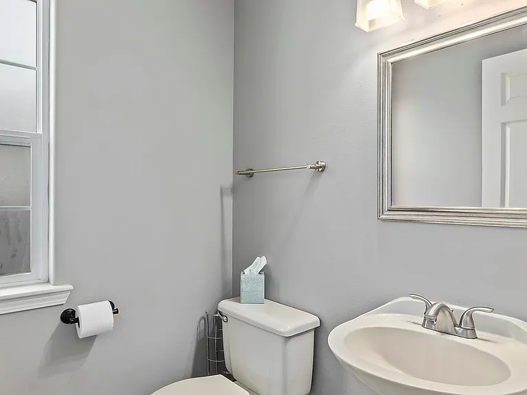 624 Greentree Way — Photo 22