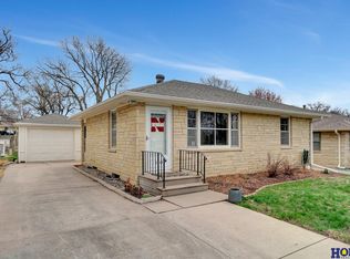 2136 N 57th St, Lincoln, NE 68505