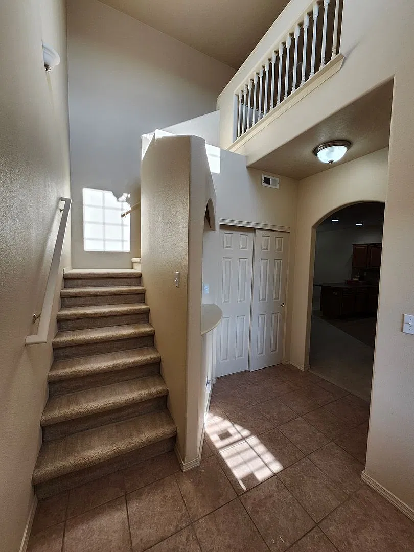 9607 Mia Lane — Photo 3