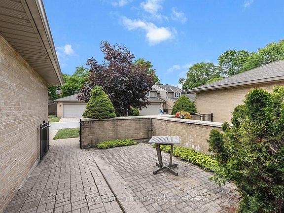 3rd image of 1500 Richmond St #104