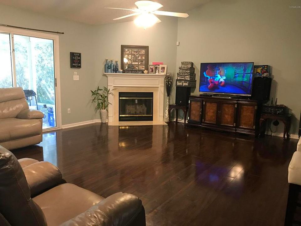 1st image of 8451 Beresford Ln