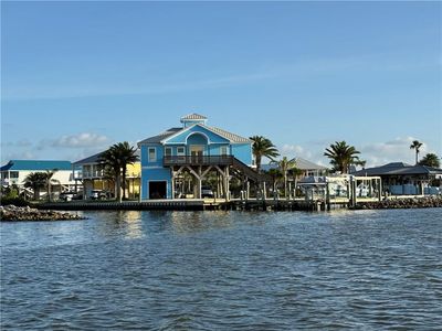 1 Sandy Point Ln, Grand Isle, LA, 70358