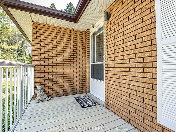 5th image of 25 Lamers Cres