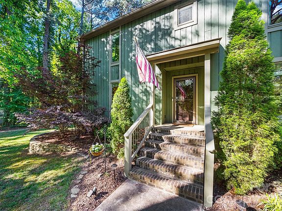 2nd image of 2237 Wintercrest Dr