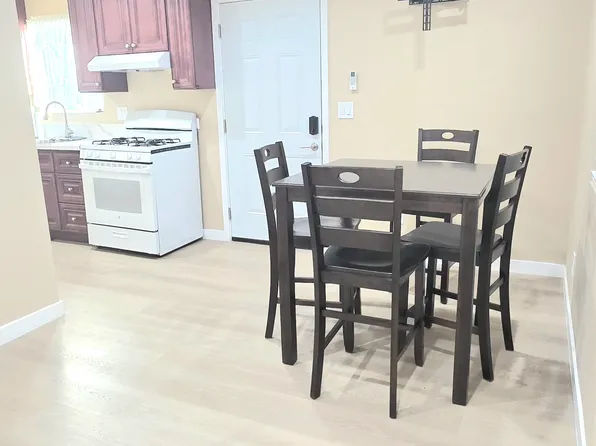 11911 1/2 Peach St, Lynwood, CA 90262