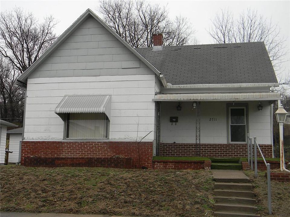 1st image of 2711 S 19th St