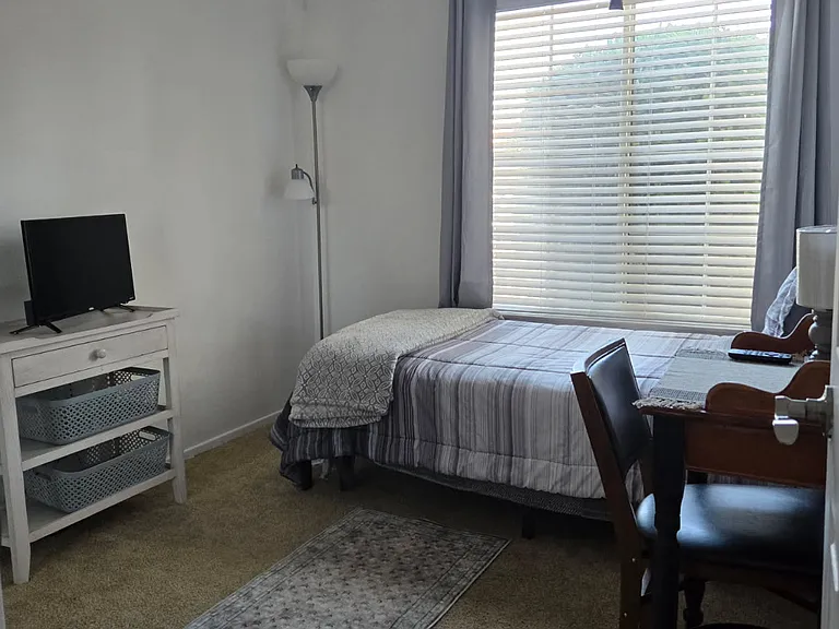 Granite Dr — Photo 3