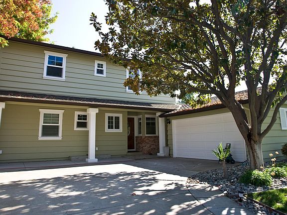 2nd image of 1083 Bluebird Ave