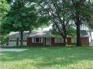 6344 Leavenworth Rd, Kansas City, KS 66104