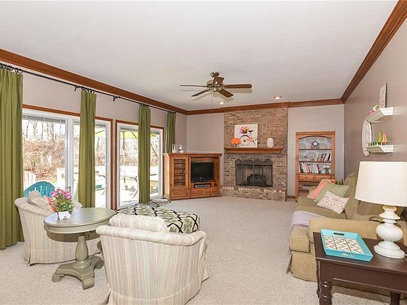 2nd image of 7420 River Birch Ln