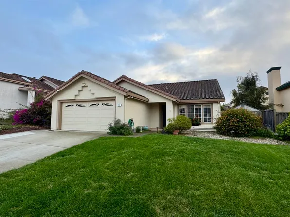 296 Costa Del Mar Rd, Marina, CA 93933