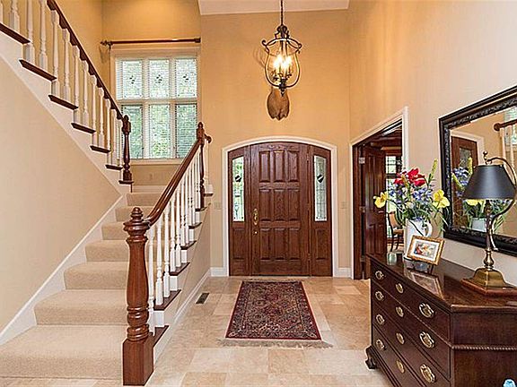 3rd image of 4565 Pepperwood Ln