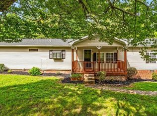 3673 Meadowbrook Dr, Trinity, NC 27370