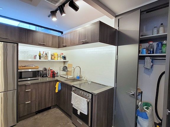 4th image of 3 W 128th St #4N