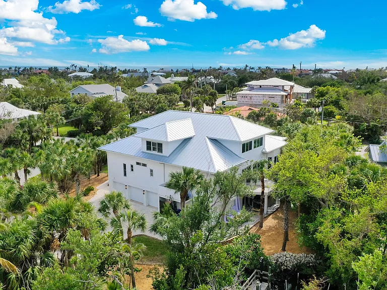 660 Anchor Dr — Photo 65