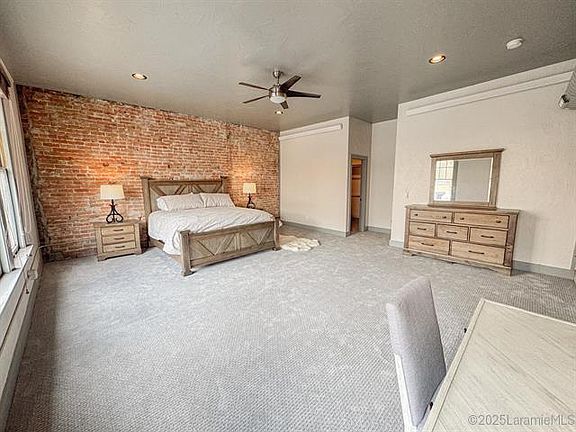 3rd image of 206 S 2nd St #B