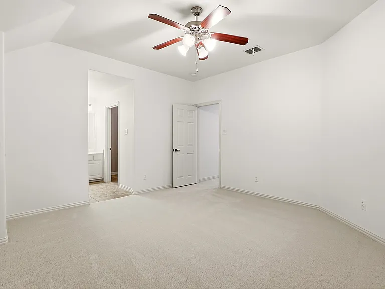 1224 Crockett Dr — Photo 37