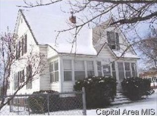 900 Monroe St, Beardstown, IL 62618