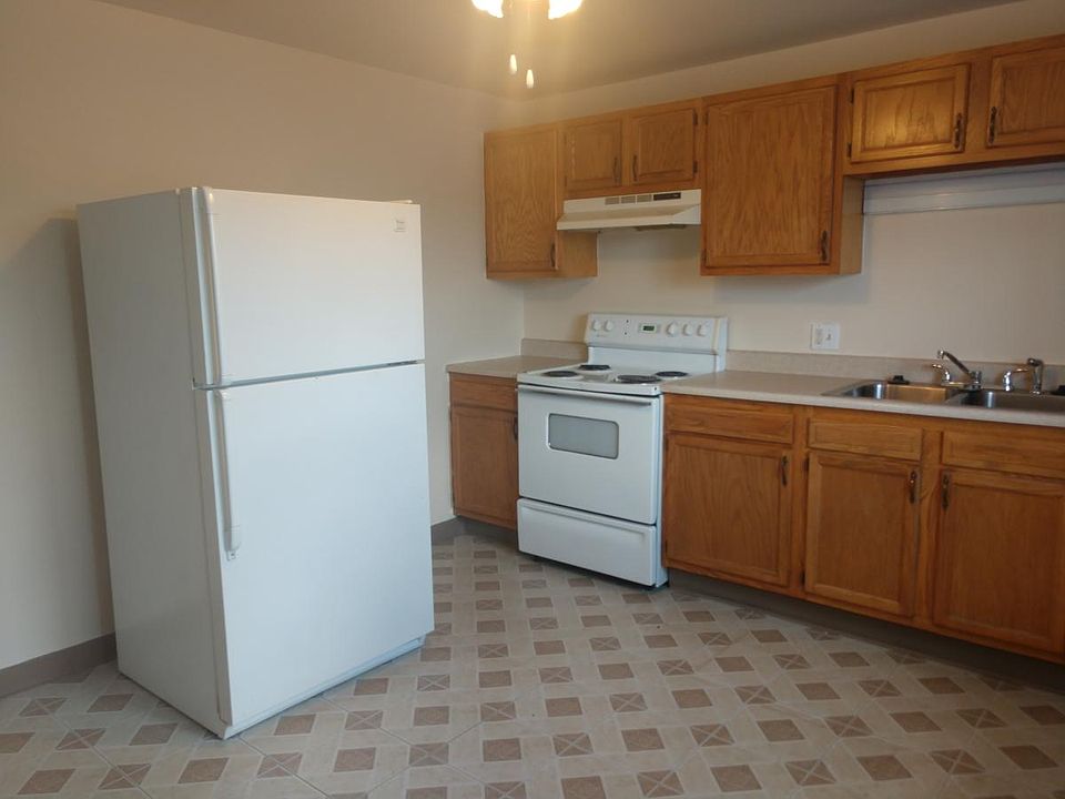 1st image of 15 N West St APT 9