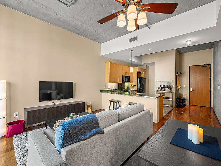 1050 Island Ave #619 — Photo 2