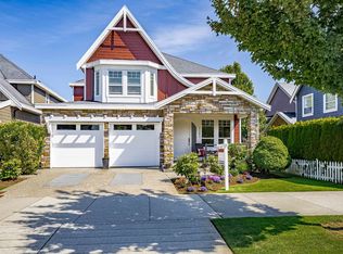 17393 2nd Ave, Surrey, BC