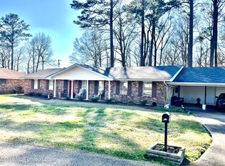 737 Brookwood Dr, Brookhaven, MS 39601