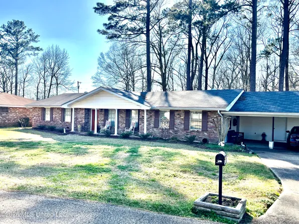 737 Brookwood Dr, Brookhaven, MS 39601