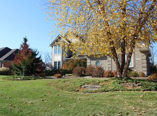 2325 Cristina Anne Ct, Howell, MI 48855