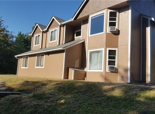 19507 190th Ave E, Orting, WA 98360