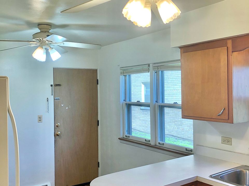 2834 South Harlem Avenue 1E 2834 S Harlem Ave Riverside IL Zillow